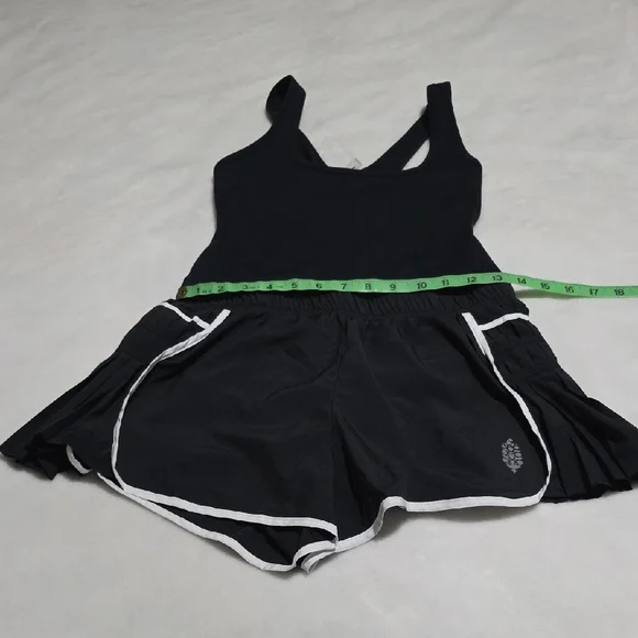 FP‎ MOVEMENT BY FREE PEOPLE Easy Tiger Shorties Romper. XS - Picture 4 of 13